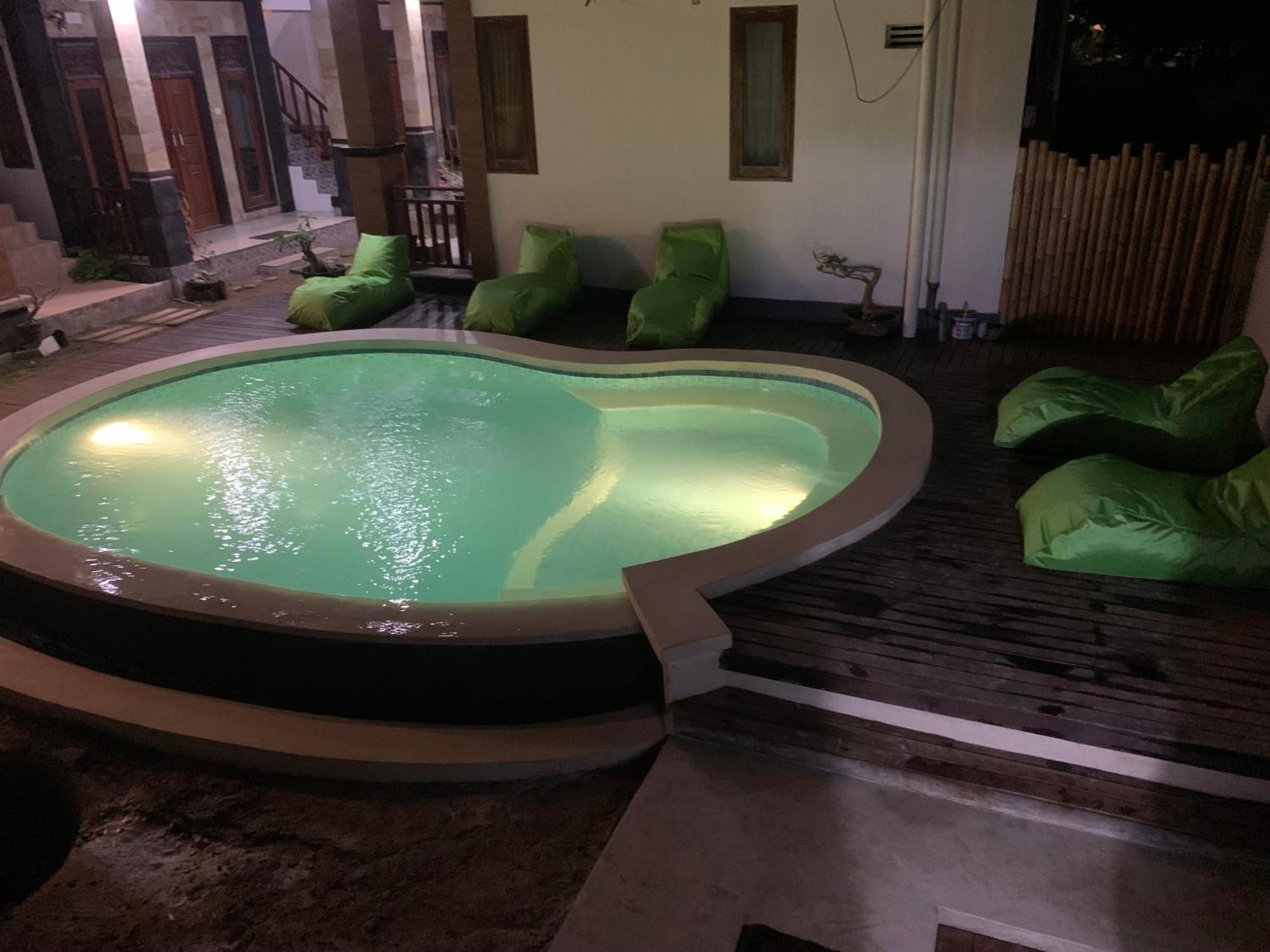 Bima Homestay Lembongan Exterior photo