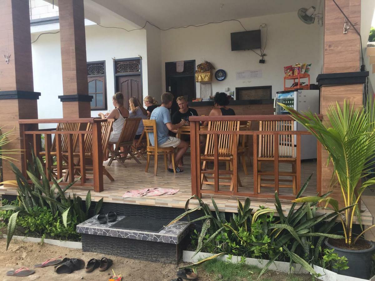Bima Homestay Lembongan Exterior photo